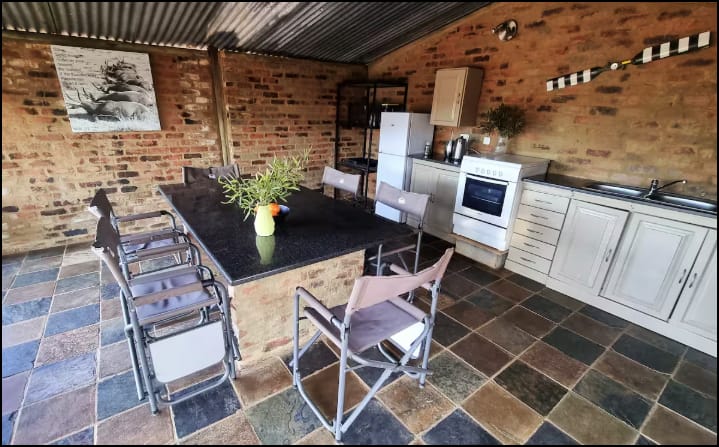 5 Bedroom Property for Sale in Swartruggens North West